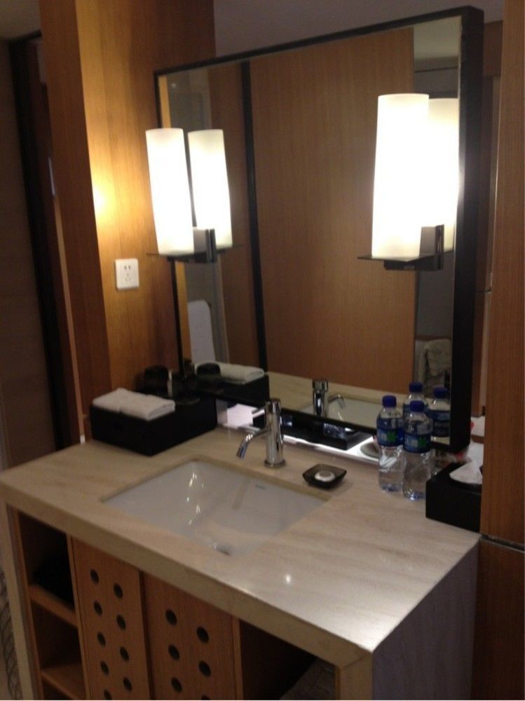 Shenyang Tianfeng International Hotel Екстер'єр фото